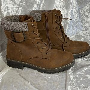 CLIFFS HIKING 🥾 BOOTS 9M